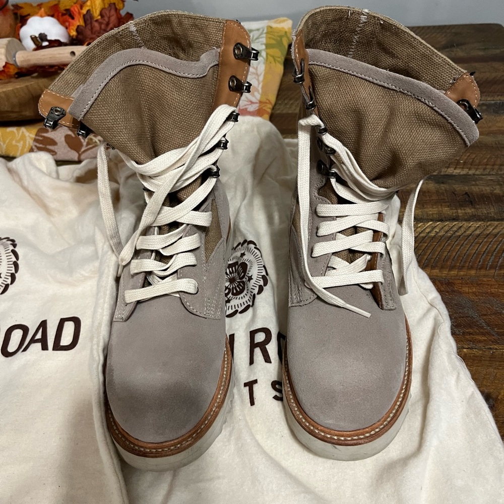 Awesome Ranch Road boots